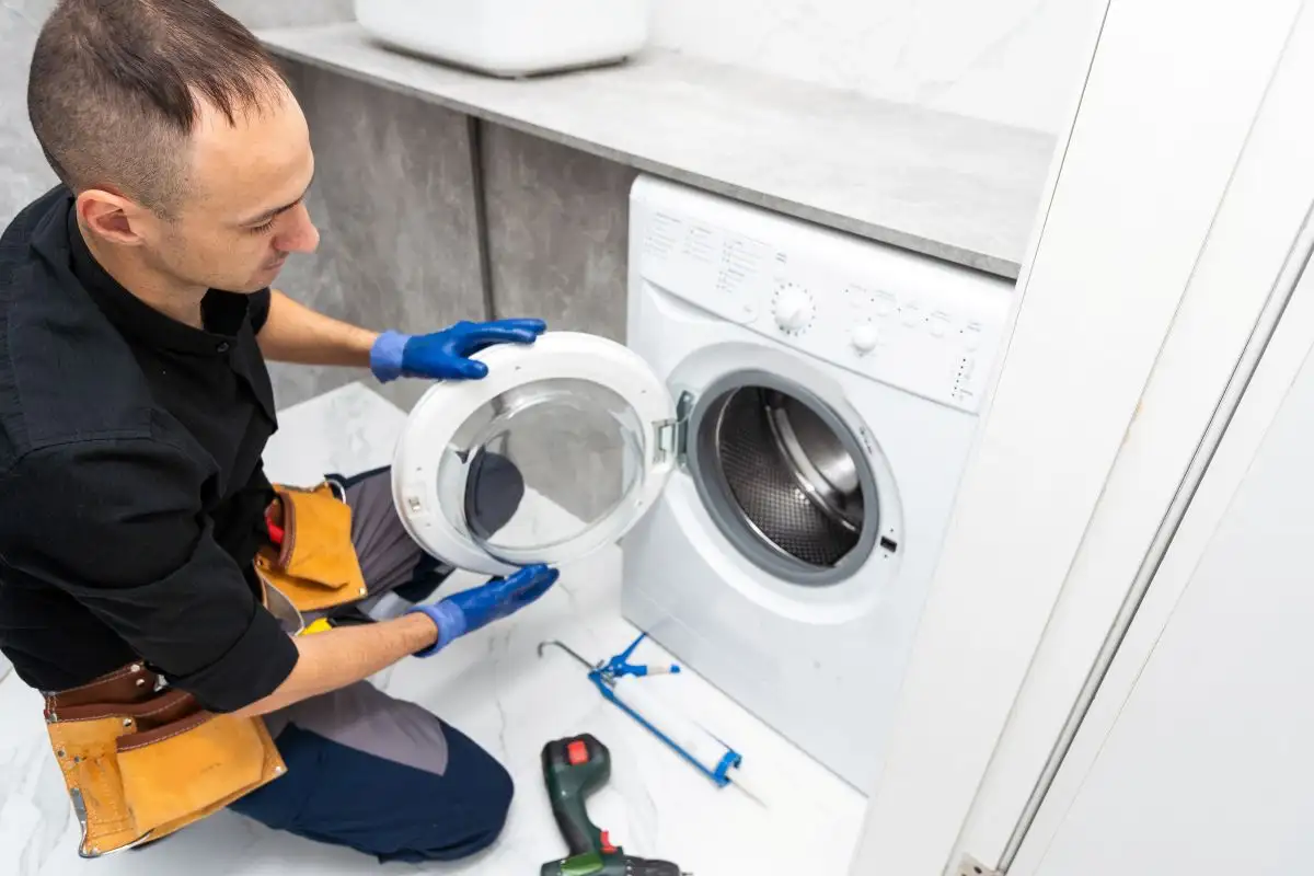 5 Common Reasons Why Your Washing Machine Won't Spin